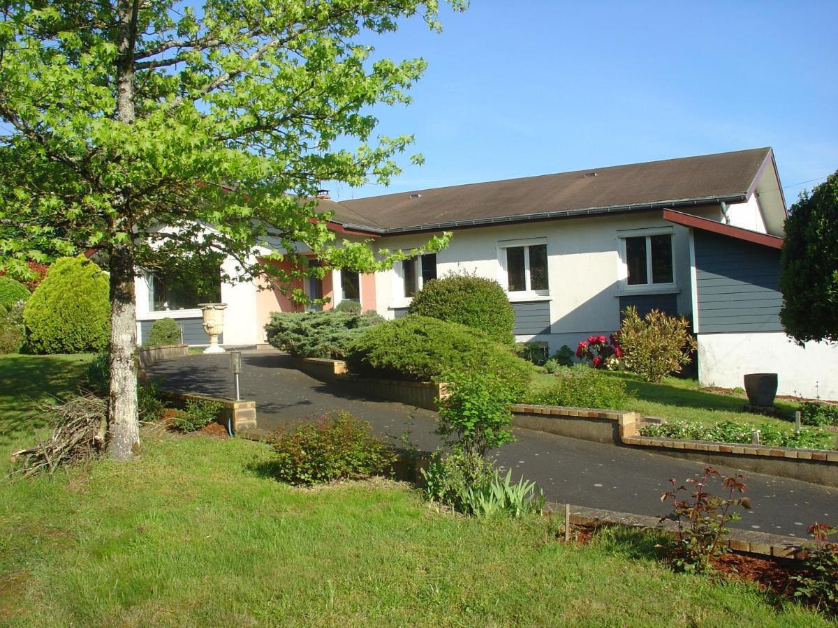 Chambre D'Hotes Bellevue Bressuire Exterior foto