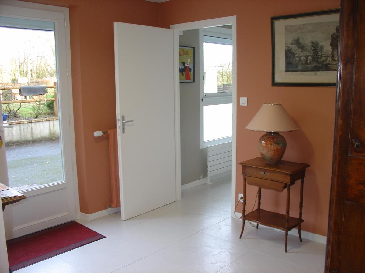 Chambre D'Hotes Bellevue Bressuire Exterior foto